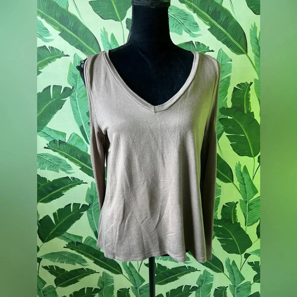 Tresics Womens Brown Long Sleeve Cold Shoulder Top Medium - Picture 4 of 6